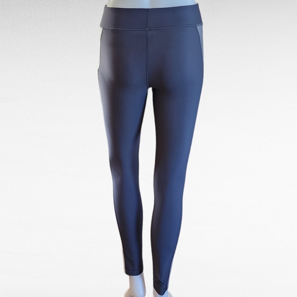 Under Armour Carbon Heather Metallic Silver Heat Gear Leggings Size Small - Picture 5 of 9